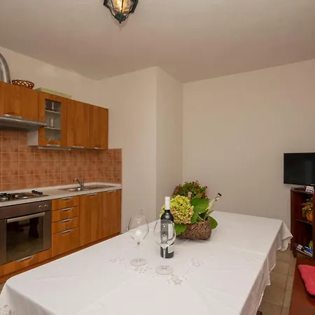 Puharici Ferienhaus *