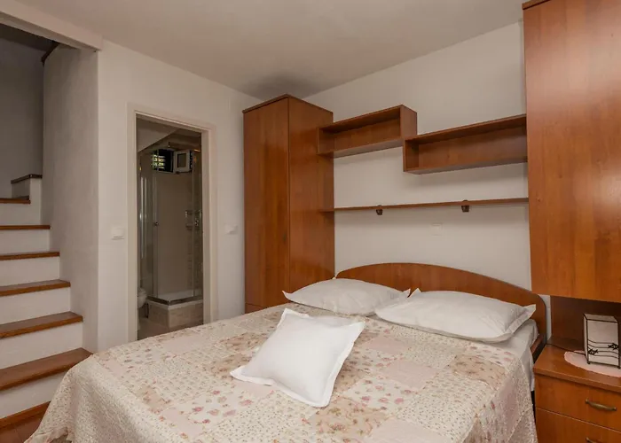 Puharici * Makarska