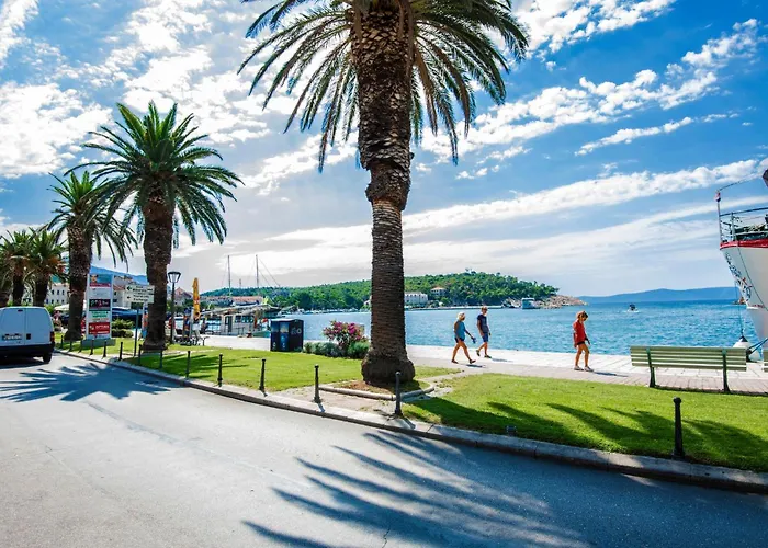 Puharici Makarska